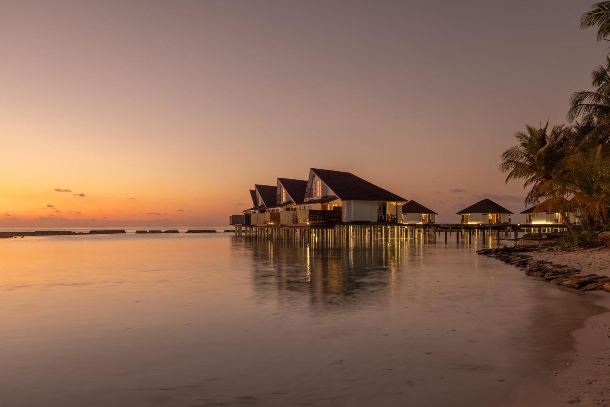 Ellaidhoo Maldives By Cinnamon Hangnaameedhoo Exterior foto